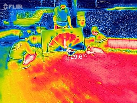 ソーラークッカー実験１